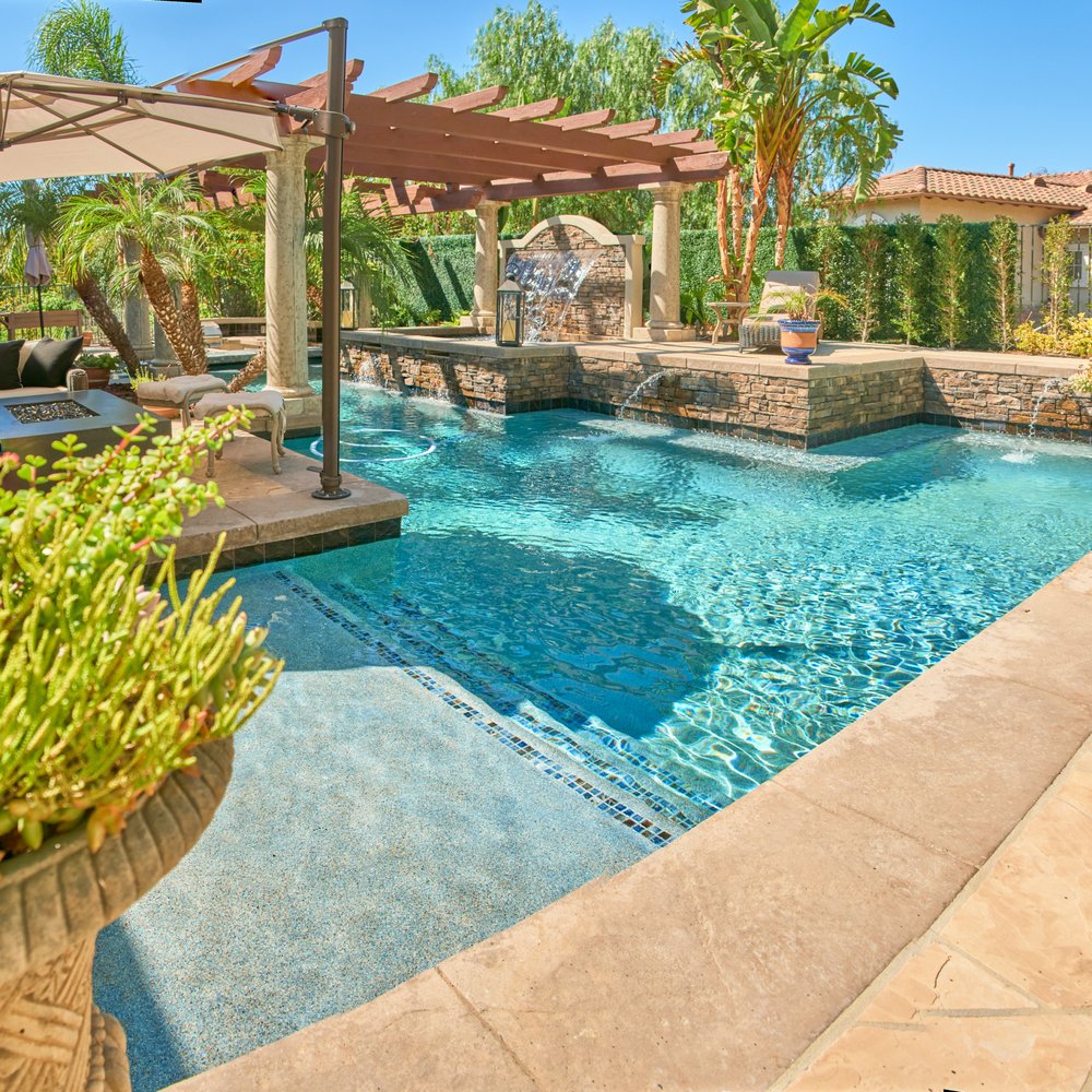 Pool Builders Contractors Near Me Los Angeles California