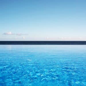Photo "Sculpting Serenity: the Zen of Creating a Relaxing Pool Escape"