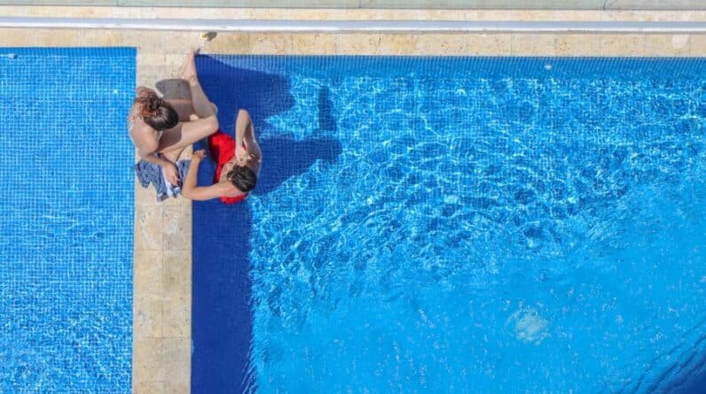 Photo "What Considerations Should Be Made for Pool Safety During the Construction Process?"