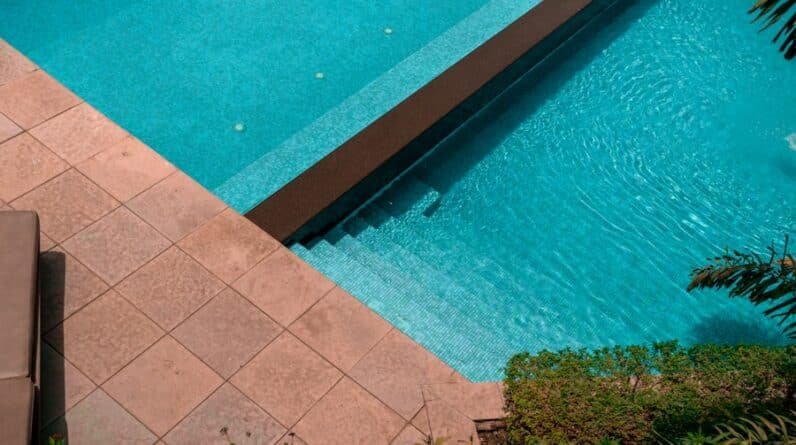 Photo "What Steps Do Pool Builders Take to Ensure That Pool Edges and Coping Materials Are Safe and Durable?"