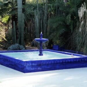 Photo Aqua-couture: Fashioning Trendsetting Styles for Your Pool Space