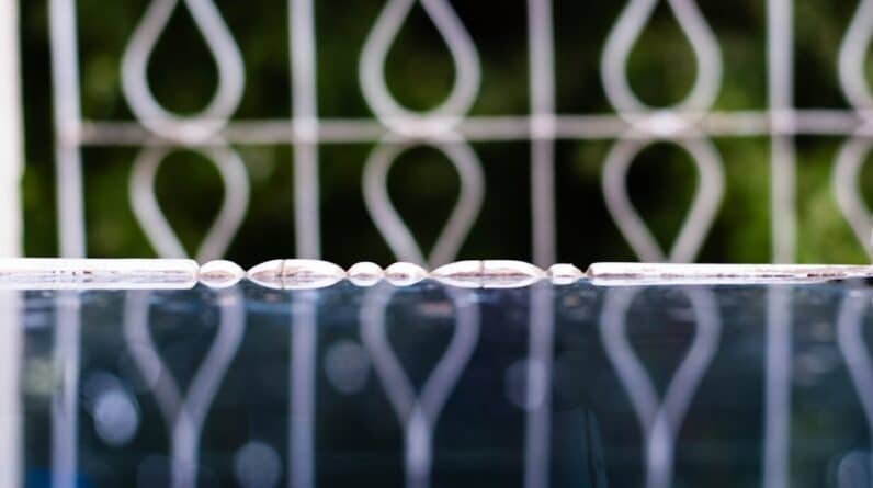 Photo "What is the Strongest Pool Cage Design?"