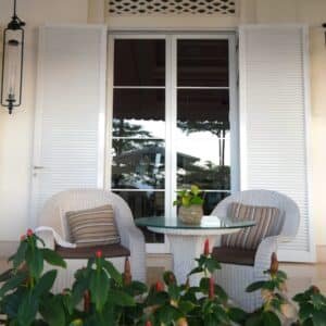 Photo "What is the Difference Between a Lanai and a Screen Enclosure?"