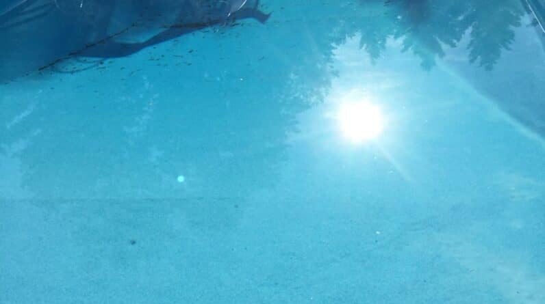 Photo "What Chemicals Do You Put in a Pool for the First Time?"