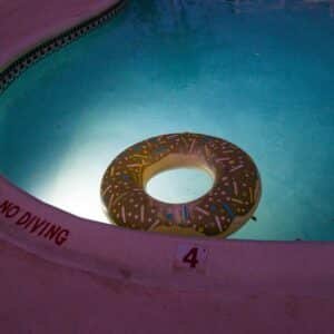 Photo "What Do You Put Before Swimming in a Pool?"