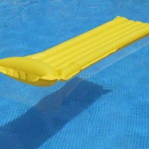 Photo "¿Con qué frecuencia debes poner tabletas de cloro en tu piscina?"