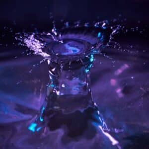 Photo The Alchemy of Aqua: Unveiling the Magic Behind Crystal-clear Waters