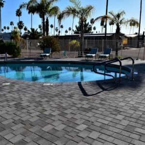 Photo "Pool Builders Contractors In South Gate California"