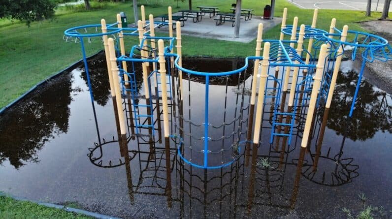 Photo "Pool Builders Contractors In Waukesha Wisconsin"