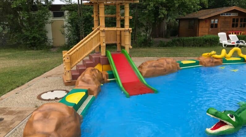 Photo "Pool Builders Contractors In Oshkosh Wisconsin"