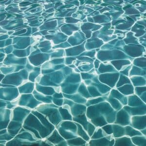 Photo Maintaining Saltwater Pools