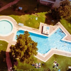 Photo Pool Enclosure Maintenance