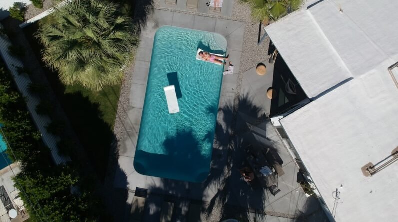 Photo Pool Enclosure