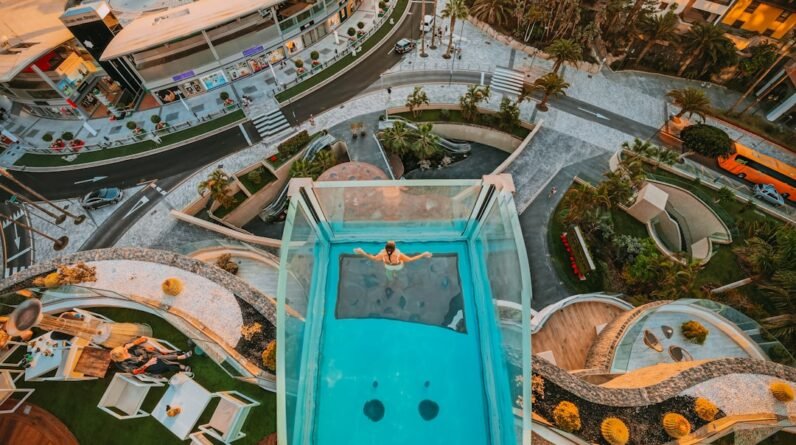 Photo Pool Enclosure