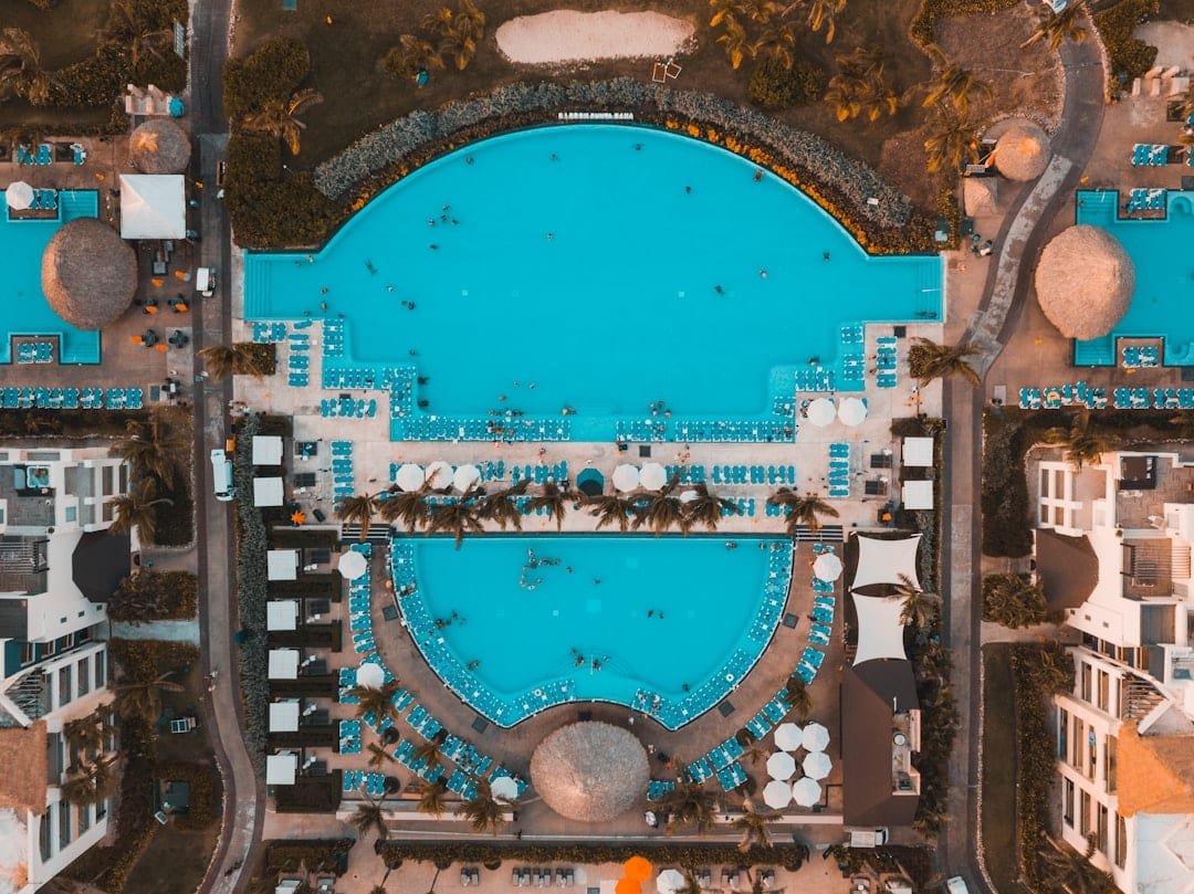 Photo Swimming Pool Maintenance