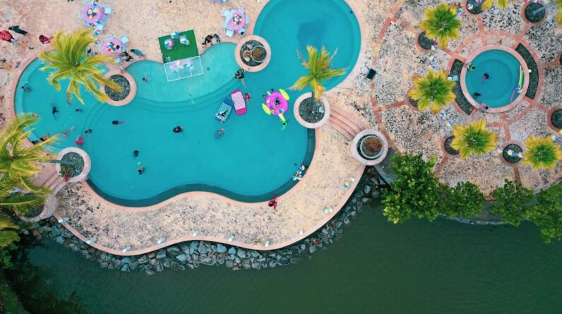 Photo Pool Landscaping