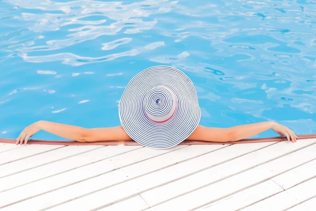 Photo Pool Cleaning Checklist