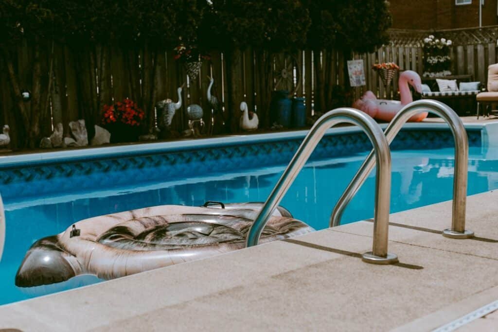 Photo Pool Maintenance
