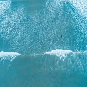 Photo Pool Cleaning Techniques