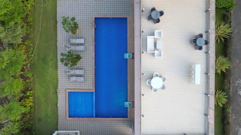 Photo Residential Pool Builder
