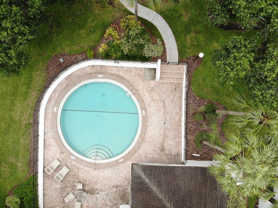 Photo Backyard Pool Builder