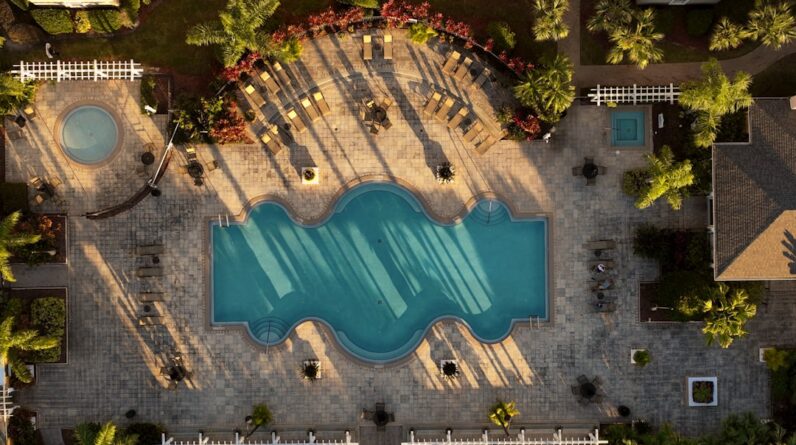 Photo Pool Builder Contractor